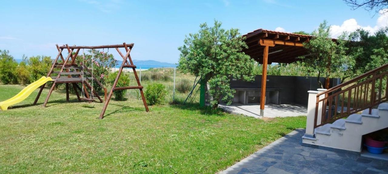 Villa Ilyos Ierissós Eksteriør bilde